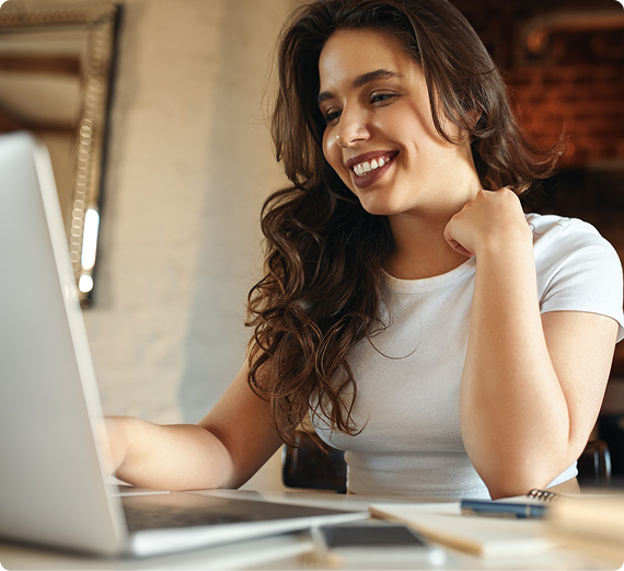 Imagem de terapeuta registrando uma sessão no LEO App